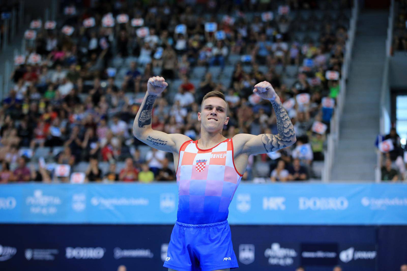 Hrvatski gimnastičar Aurel Benović osvojio je zlatno odličje u vježbi na tlu na DOBRO World Cupu u Osijeku