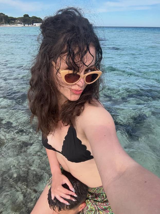 Šime joj je dao posljednju ružu u showu, ali nisu ostali zajedno: Evo kako danas izgleda Vanja