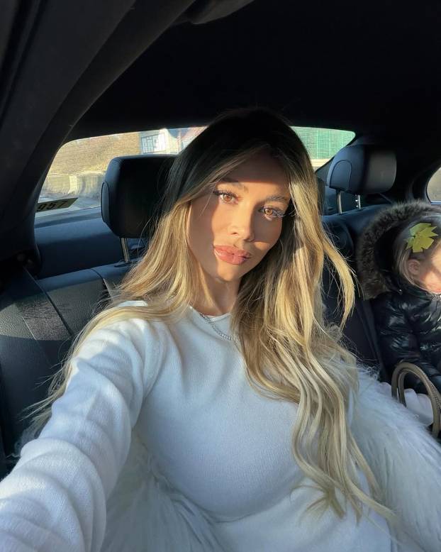 FOTO Trudna Diletta u tigrastoj haljini naglasila sve veći trbuh