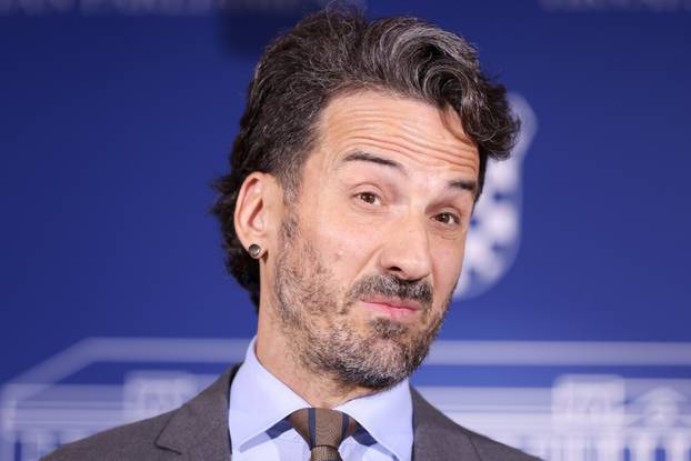 Zagreb: Marin Miletić o aferi Jadrolinija