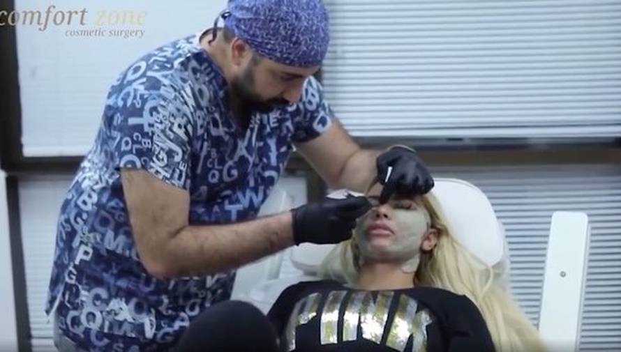 Starleta opet šokira: Cijela je u zavojima, smanjila je i grudi...