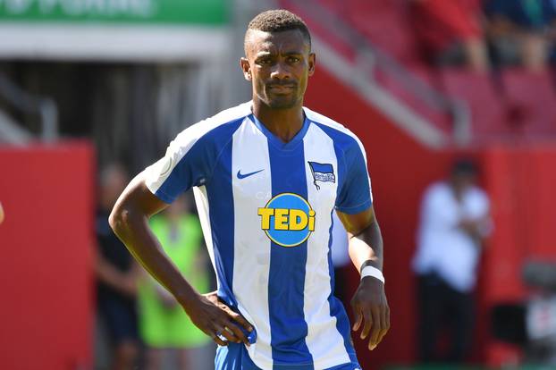 Hygiene violations suspended in the Hertha Star Kalou cabin after explosive cell phone video.