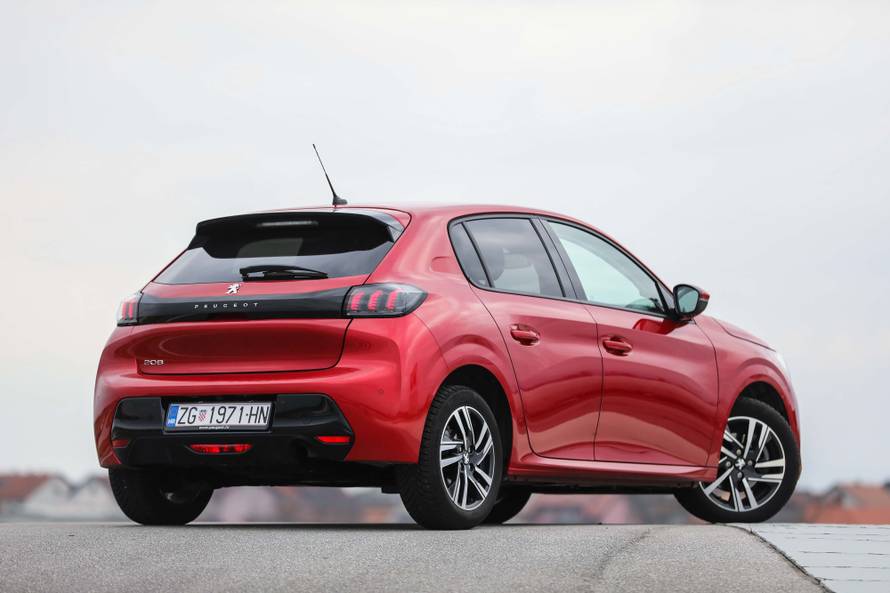 Osim što je lijep novi Peugeot 208 može biti i vrlo štedljiv