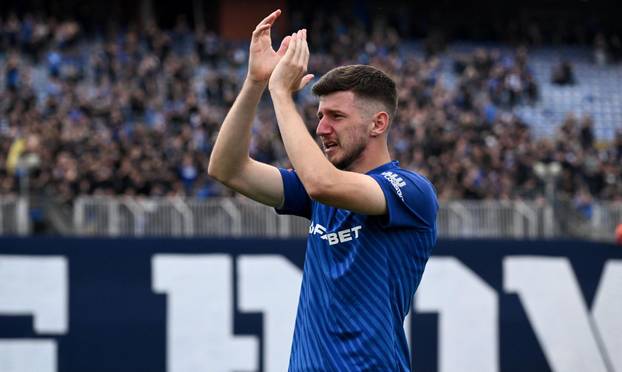 Zagreb: Igrači GNK Dinamo u suzama se oprostili od navijača