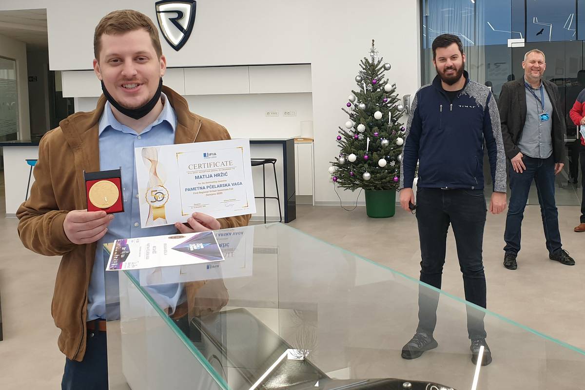 Mladi samoborski inovator u Sarajevu osvojio treće mjesto, nagradu mu uručili kod Rimca
