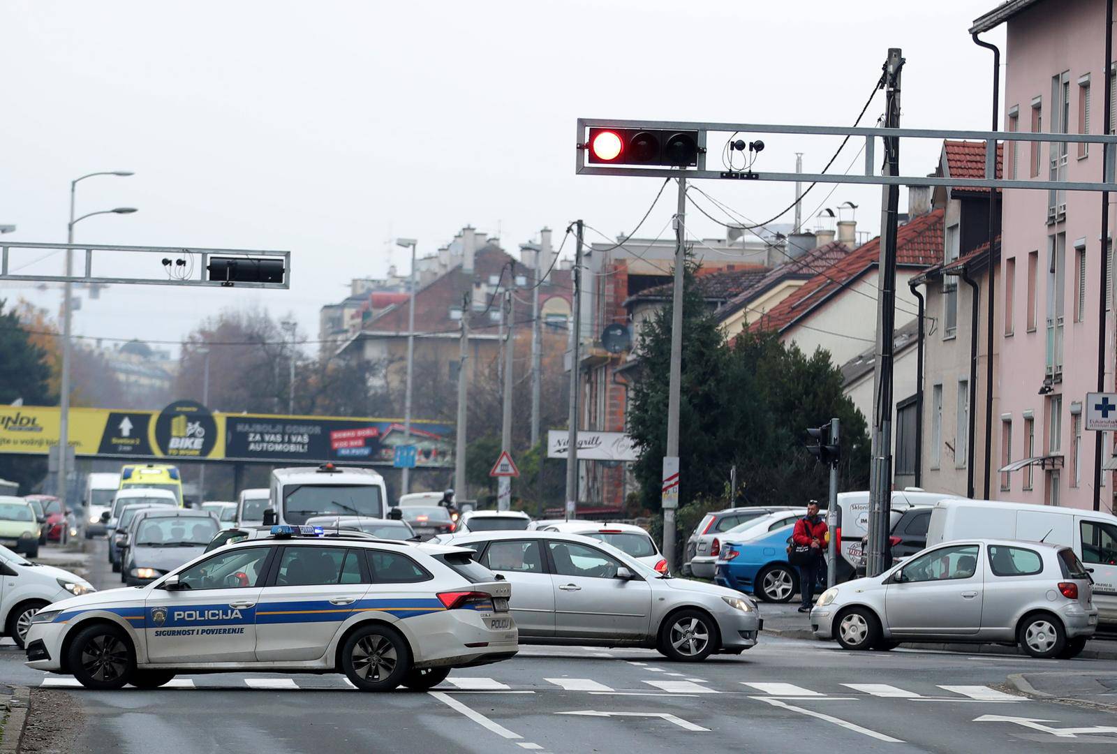 Zagreb: Policijski očevid na Donjim Sveticama gdje je došlo do pucnjave