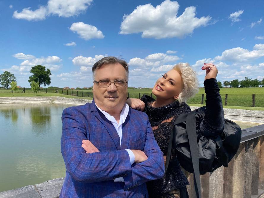 Halid je snimio 21 duet, a među njima su i tri naše zvijezde: 'Još kao curica sam sanjala o tome'