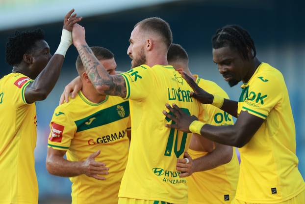 Vinkovci: HNK Vukovar 1991 i NK Istra 1961 u utakmici trećeg kola Prve HNL