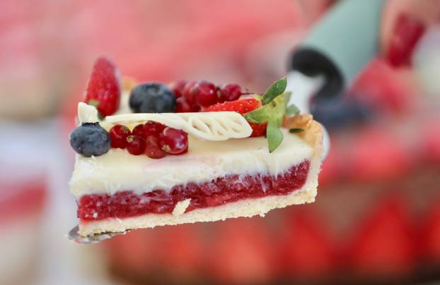 Održana je manifestacija Dani jagoda u Vrgorcu