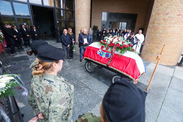 Zagreb: Posljednji ispra?aj hrvatskog branitelja Pavla Slobodana Mudrog