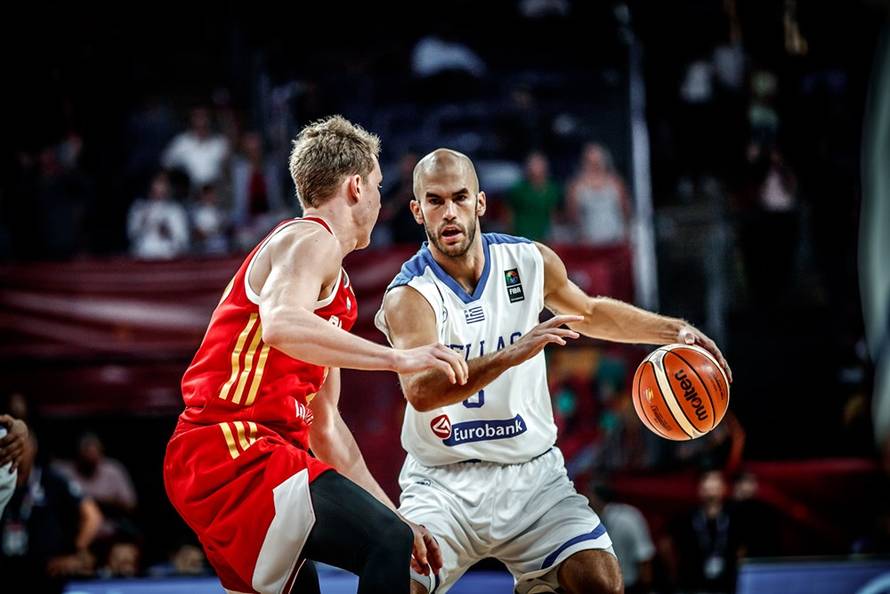 Zaustavili Šveda pa zaboravili - pobijediti! Rusi u polufinalu!