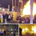 VIDEO Kaos u Nizozemskoj: Zapaljeni automobili, sukobile se dvije skupine Eritrejaca....