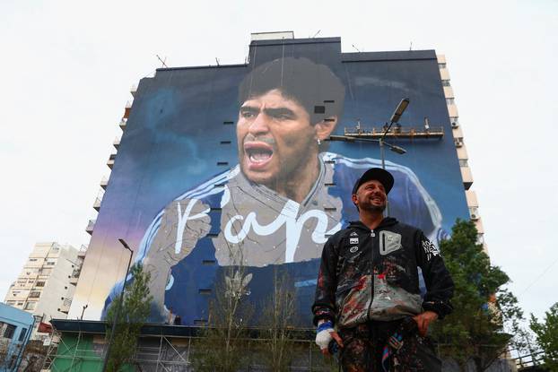 Mural to celebrate Maradona's brithday in Buenos Aires