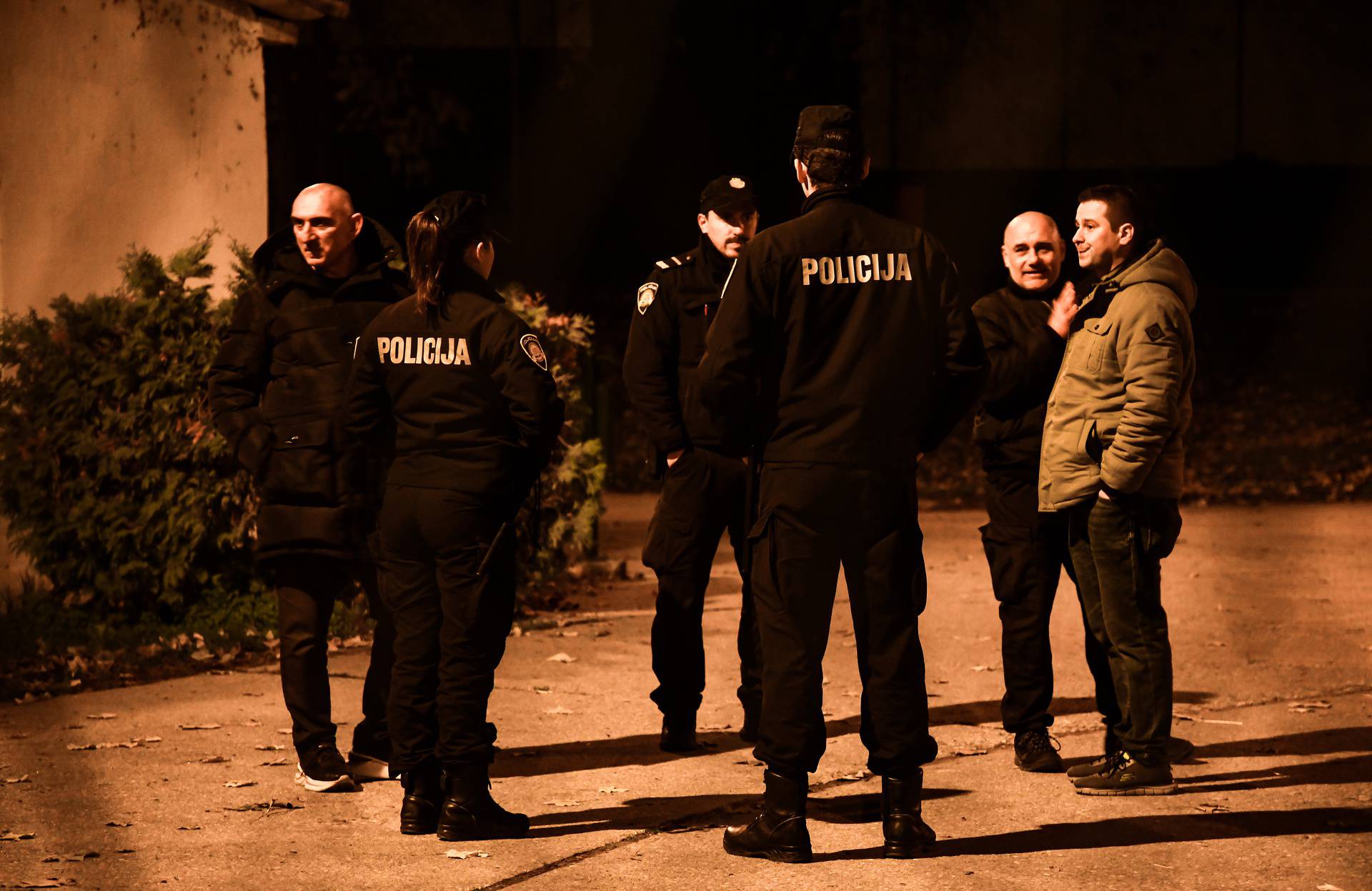 Zagreb: Na Hipodromu zaključali konje u štale i ne puštaju jahače k njima