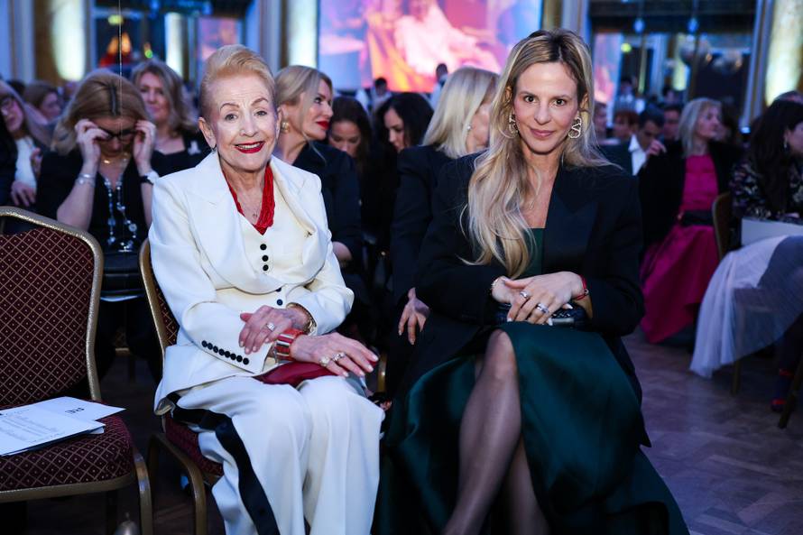 Iva Todorić, nakon što je bila na koncertima Ace Pejovića i Lepe Brene, došla slušati klasiku...