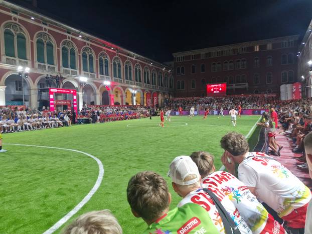 FOTO Nogometna ludnica tresla je Split! Mandžo, Srna, Ibra i Karabatić ponovno su zasjali