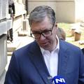 Vu&ccaron;i&cacute; napao autore ankete u kojoj studenti vode: 'Da nije to&ccaron;na, izbori bi bili raspisani'