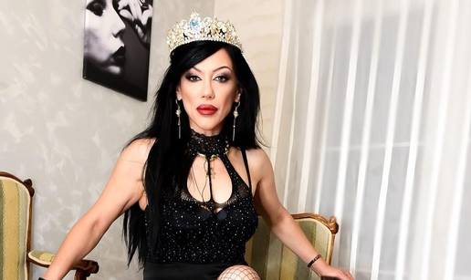 FOTO 'Srpska Lady Gaga' sti&zcaron;e u Zagreb: 'Volim sve &scaron;to je tvrdo'