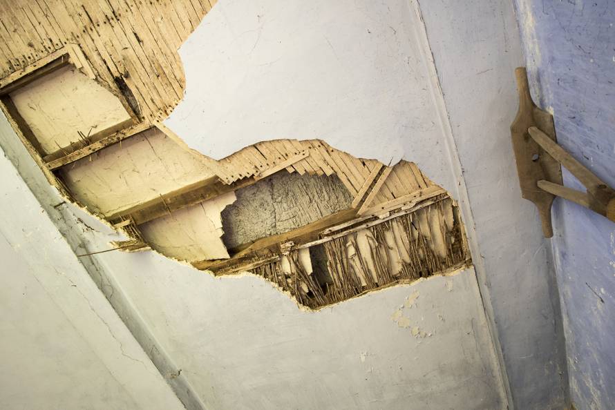 Water,Damaged,Ceiling,Example,Image