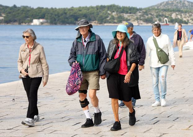 Šibenik prepun grupa turista