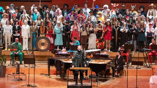 Karnevalska Carmina Burana i najluđi ples pod maskama