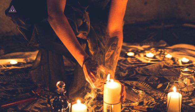 FOTO Okultizam kroz stoljeća: Mračni rituali, tajne seanse, prizivanje mrtvih i nacizam...