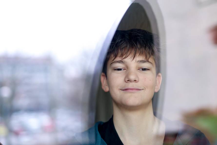 24sata Zagreb: Andro je jedan od trojce dječaka koji su pomagali u gašenju požara u okolici Omiša