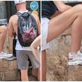 FOTO Turistkinja u Dubrovniku izazvala bijes: Na&scaron;i 'fini' gosti! Digla nogu na stol i ne&cacute;e spustiti