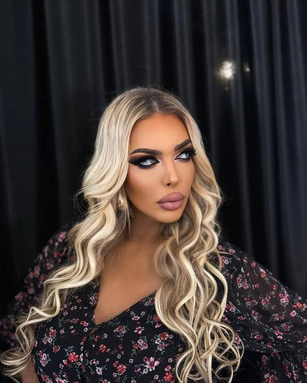 FOTO Ava Karabatić od reality zvijezde do kandidatkinje za predsjednicu: Dosta je stezanja!