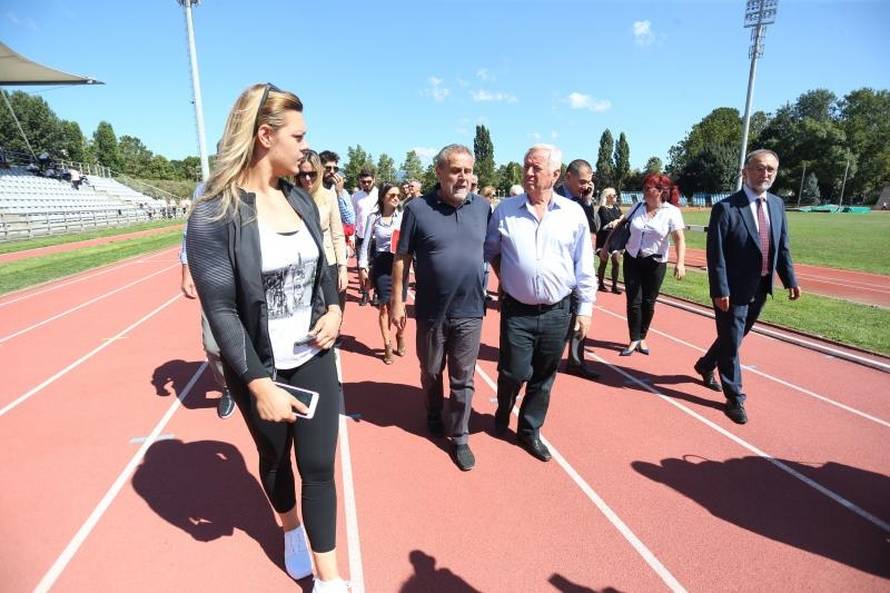 Sandra najavila hitac preko 70 metara, a Bandić - Saru Kolak!