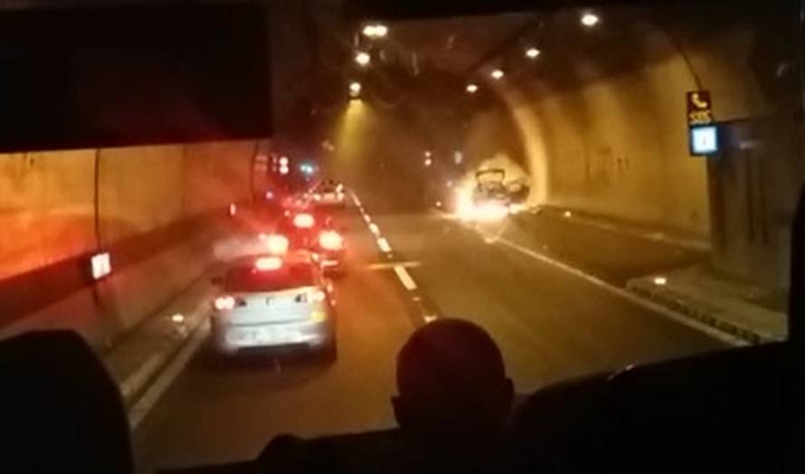 Auto eksplodirao u Sv. Roku: 'Snimili smo ga kad je grunuo'