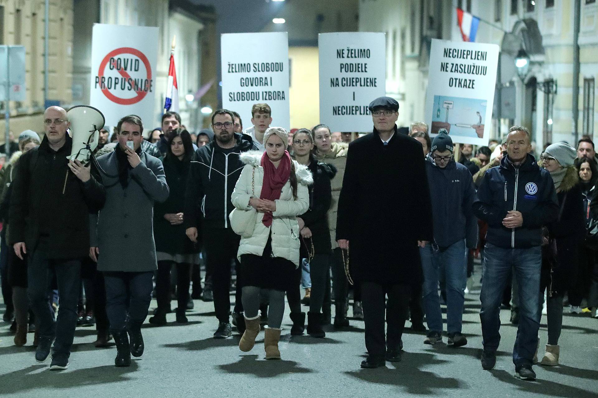 U Zagrebu održan još jedan prosvjed protiv covid mjera