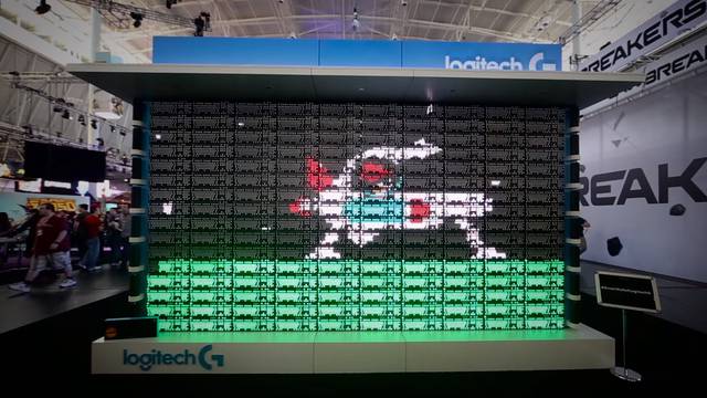 Logitech pretvorio 160 gaming tipkovnica u ogromni ekran