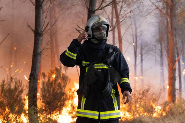 Wildfires rage in southern France