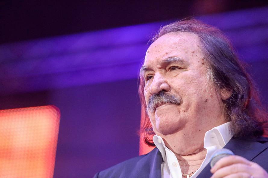 Mišo Kovač ostaje u bolnici bar tjedan dana zbog sigurnosti