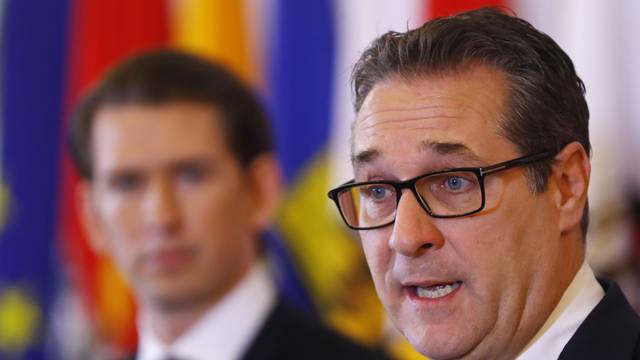 Austria's Chancellor Kurz and Vice Chancellor Strache address a news conference after a cabinet meeting in Vienna
