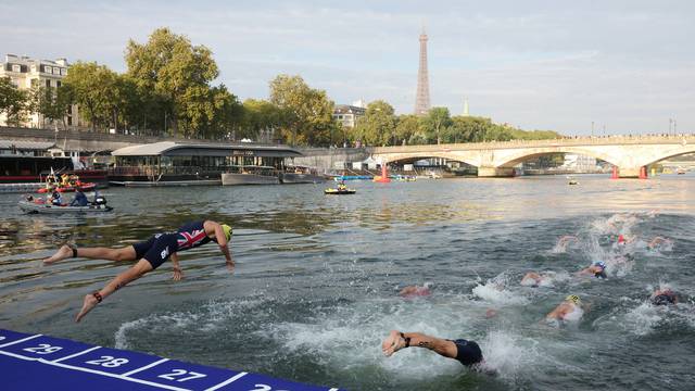 FILE PHOTO: Paris 2024 holds triathlon test event for the Olympics