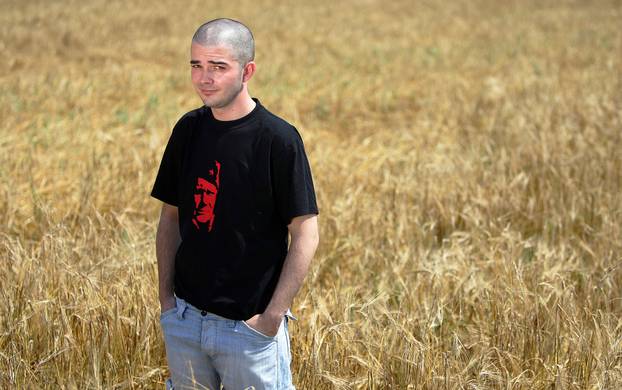 Fotke stare 15 godina: Ovako su izgledali Vuco, Delale, Vučić...