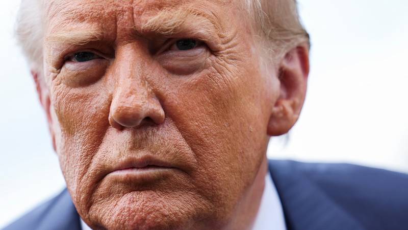 Donald Trump želi ograničiti trajanje viza stranim studentima i novinarima