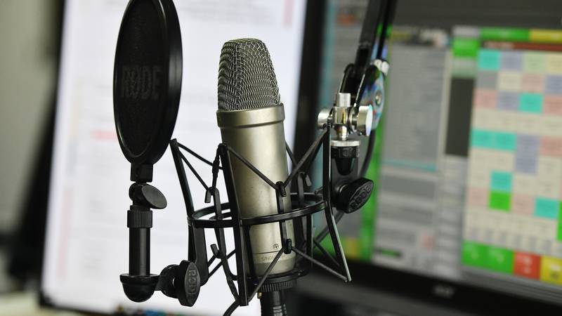 Danas je Svjetski dan radija!