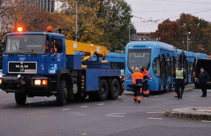 Tramvaj je iskočio iz tračnica