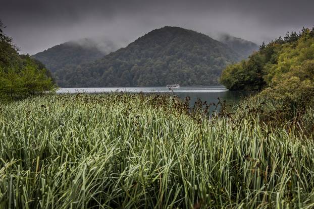 Kišno jesenski ugođaj na Plitvičkim Jezerima