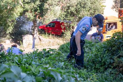 Sin ranio roditelje: Policija traži oružje po dubrovačkim ulicama