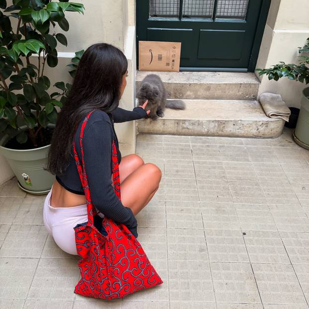 FOTO Izgleda kao milijun dolara: Kćer holivudskog pokeraša osvojila Instagram