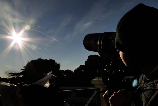 Pula: ?lanovi astronomskog društva Istra gledali pomr?inu Sunca