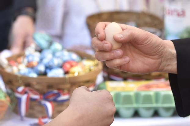 Vodice: 13. Tradicionalni turnir u tucanju jaja