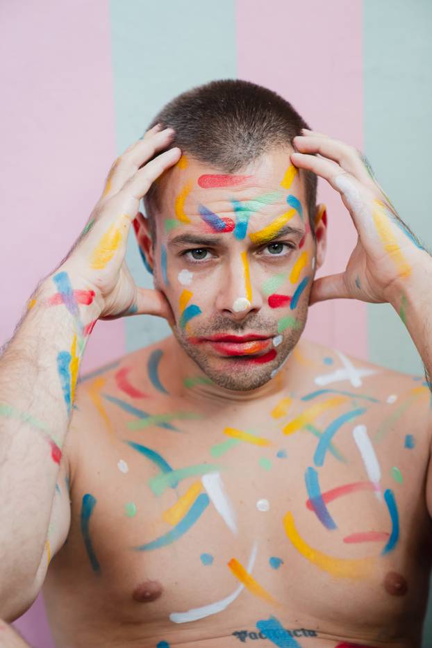 FOTO Ovo još niste vidjeli! Evo kako su naši slavni pozirali