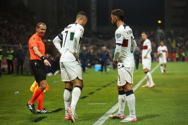 Zenica: Navijač u BiH upao na teren i ‘nasrnuo’ na Ronalda