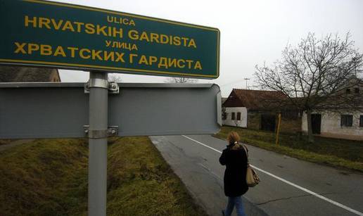 Ulice s imenima ubijenih branitelja u Dalju na ćirilici 