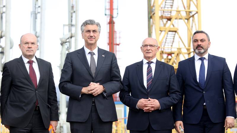 Plenković: JANAF može pokriti potrebe Slovačke i Mađarske